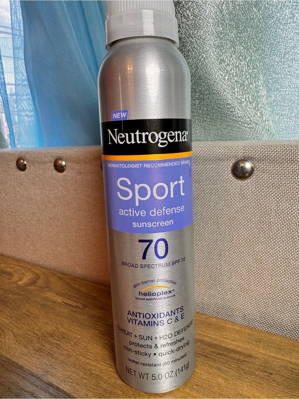Neutrogena Sport Active Defense Sunscreen - Silver & Purple